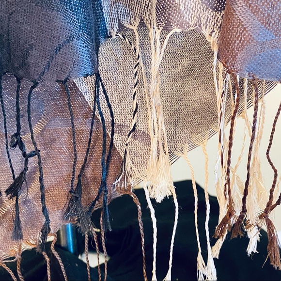 🌟HP🌟NWOT 100% Cashmere Brown & Gray Wrap Made in Jerusalem - Picture 5 of 7